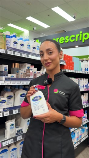 Sometimes your skin needs a break too! Swapping out the actives for more gentler alternatives can be the best thing to for your skin🫰