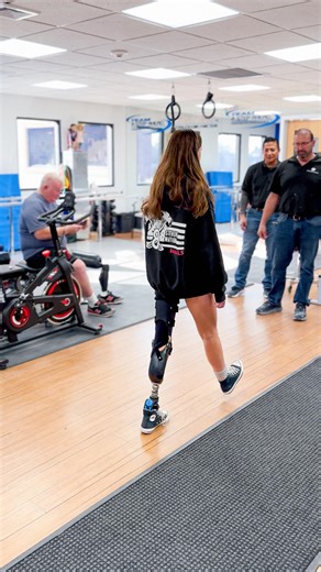 23K views · 10K reactions | Thumbs up!!  Traveling from CA, Devan...