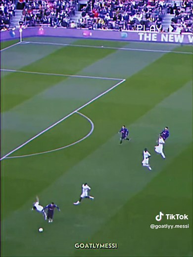 Messi’s physique🔥