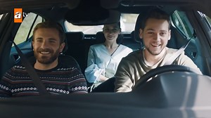 Mar Negro | Fugitiva – Capítulo 93 | Doblado #MarNegro #SenAnlatKaradeniz | Atv Español