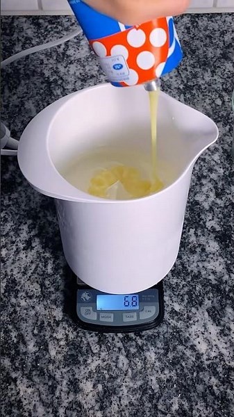 Quick Ice Cream Recipe - No Ice Cream Maker Needed