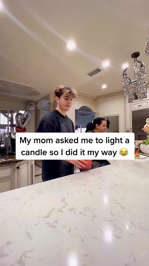 Funny Candle Prank on Mom