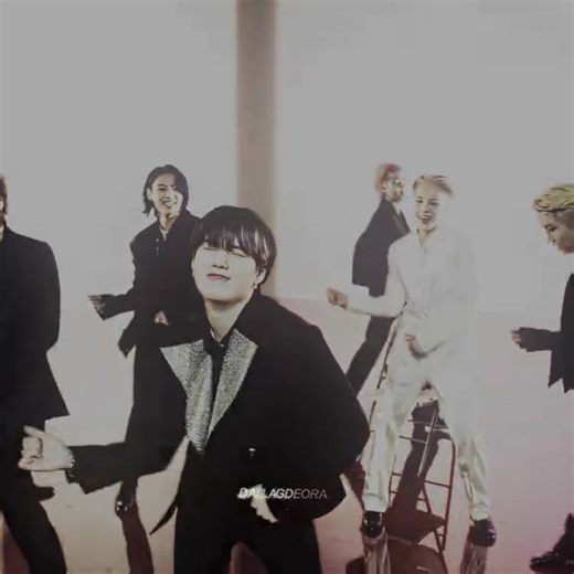 ctto of this vid IT'S ARIRANG DAY OUR KINGS ARE BACK!! 🥹 Y'ALL guys excited??#bts #fyp #방탄소년단 #fypシ #arirang