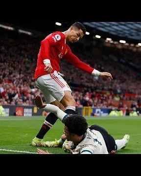 Cristiano Ronaldo Kicks Curtis Jones😡, Van dijk Chested Cristiano | Liverpool vs Manchester United