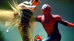 Spider-Man vs Sand-Man - First Fight Scene - Spider-Man 3 (2007) Movie CLIP HD