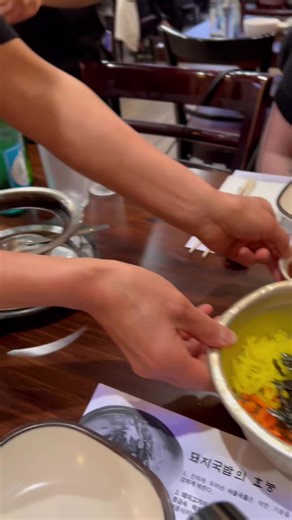 Food is my love language. 💖🍜 #foodie #eating #foodlover #foodgasm #reels #FoodHeaven | Logagm