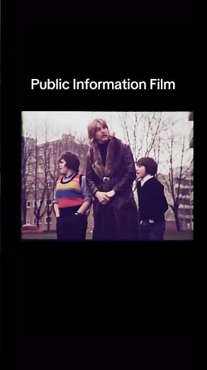 Joe Brown advert for the green cross code #joebrown #greenvrosscode #etype #jaguar #70s #tv #advert