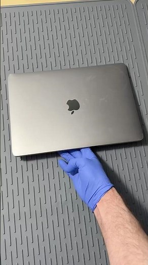 How To FIND OUT What MacBook You Have - WITHOUT Booting