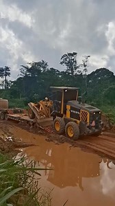 163K views · 2.1K reactions | Desembarque da maquina motoniveladora #reels #reelsinsta #reelsviral #reelsbrasil #reelsvideo #reelslovers #reelsvideos #funnyreels #reelsmemes #reelsinstagram #fly #aviation #flying #travel #sky #pilot #nature #photography #love #flight #airplane #avgeek #aircraft #plane #airport #aviationlovers #pilotlife | Construçao Civil Em Açao | Facebook