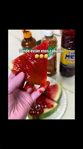 Sandía con chamoy y Tajín — receta fácil y popular