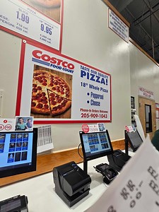 There's Only One Way to Order Costco Pizza Ahead of Time