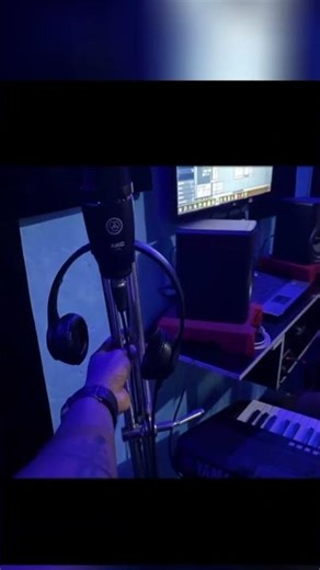 Please direct message us for business inquiries. #Beats #Music #Studio