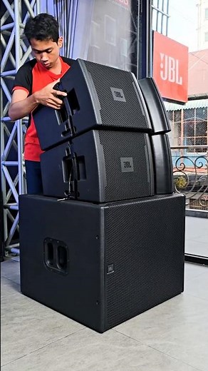 Professional Loudspeakers JBL VRX932LAP Line Array & SRX918S Subwoofer