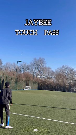 TOUCH CHALLENGE 🤯 FOLLOW @myrotekk FOR MORE 🙌🏽 #soccer #football #viral #futbol #footballchallenge #fyp | Myro Costa