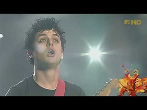 Green Day - Basket Case live [READING FESTIVAL 2004]