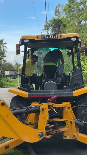 Drain excavation at Jalan Ngee Soon | Lo Khere Chiang