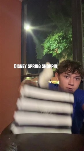 Disney spring haul!! #haul#shoppinghaul #disneysprings #fyp #blowthisup @Disney Parks @SEPHORA @rhode skin @lululemon @LEGO
