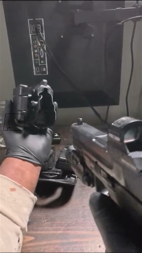 Solid Holster Choice #EverydayCarry #EDCgear #Holster #AlienGear #CarrySetup #Shorts #YouTubeShorts