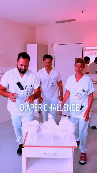 Nurse Diaper Challenge: Funny Sykepleier Humor