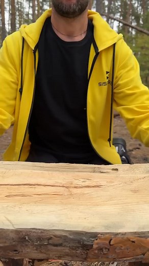 847K views · 8.3K reactions | Survival Skills || Strow form and gasoline 龎 #survival #FacebookPage #facts #skills #reelsviralシ # | Survival US | Facebook