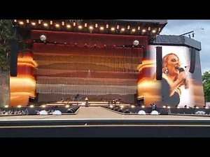 Adele - Hello (Live @ BST Hyde Park 2022 in London - Night 2)