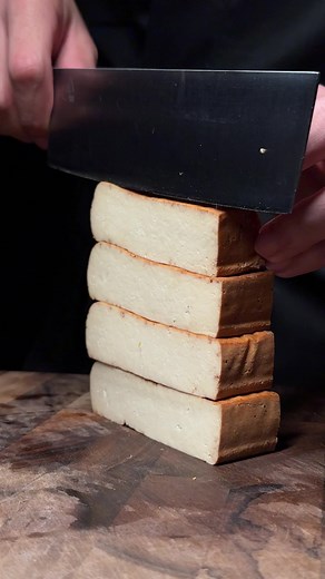 Tofu Sharpness Test with Japanese Knife Techniques
