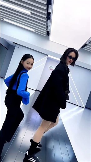 new fashion walk cute girls #shorts #viral # model girls #tranding