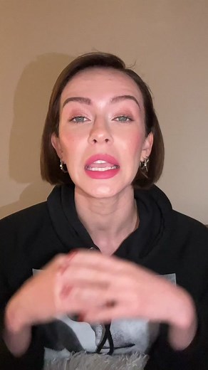 How to ACTUALLY become a Model 💅📸 #modeltips #becomeamodel #getscouted #modelscout #modeltok #modeltiktok #fashionweek #aspiringmodel #voguecasting