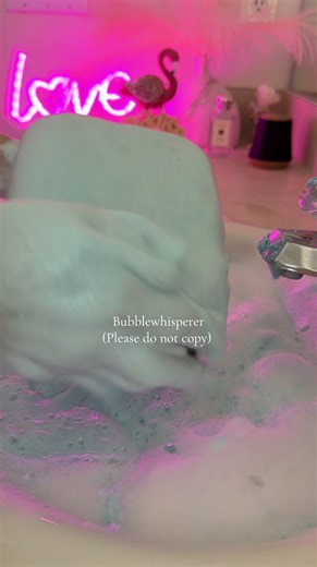My evening be like #spongesqueezing | Bubble Slides Slipper