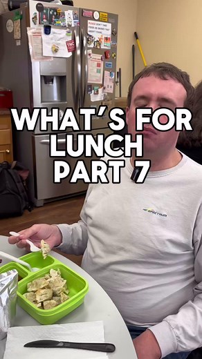 96K views · 1.3K reactions | Lunch looks different every day at Spectrum Designs and that’s what makes Part 7 of our “What’s for Lunch?” series so good. 索綾 Spoiler: It’s tasty, colorful, and full of personality.  #SpectrumDesigns #WhatsForLunch #TeamLunchVibes #AutismEmployment #Neurodiversity #GoodFoodGoodVibes | Spectrum Designs Foundation | Facebook
