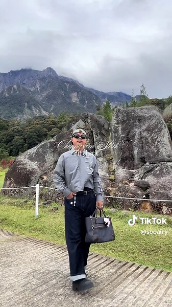 DIY Cheongsam Shirt Tutorial for Fashion Enthusiasts