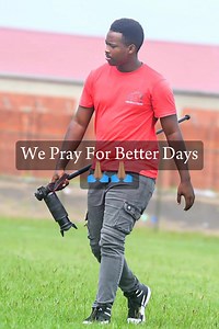 3.5K views · 166 reactions | I'm just a photographer based in Ndwedwe, mostly catering in sports photography⚽♨️ Igama uDtee蘭 | HOT Production | Facebook