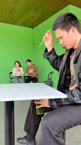 19K views · 55 reactions | Just smile, it's the weekend 藍藍 #lemontv #videotrending #funnyvideos | Lemon TV | Facebook