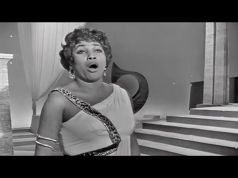 Leontyne Price sings "O Patria Mia" from AIDA by Giuseppe Verdi