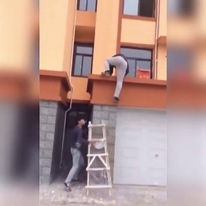 What to do when your mate is fixing something on the roof :P Via Newsflare | Not Touché