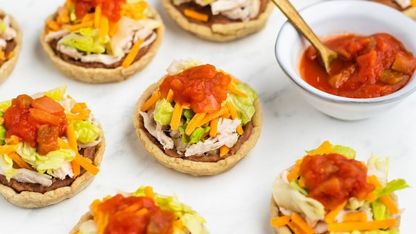 Chicken And Bean-Filled Sopes Recipe