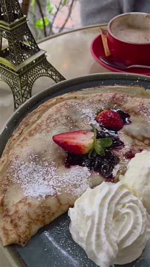 French cafe in the heart of the Gold Coast