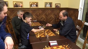 It's not AI! A young prodigy unleashes a brilliant discovered check, snatching the Grandmaster’s queen and turning the game upside down. (1-0) | Inviktus Chess Land