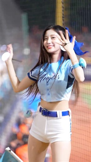 可愛らしくリズムをとる李珠珢 (イ・ジュウン/이주은) Fubon Angels 新莊棒球場 2026/4/18【台湾チアTV】
