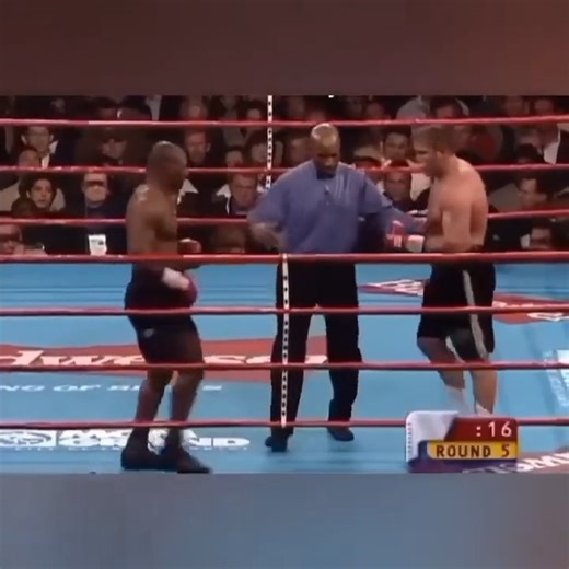 Mike Tyson one punch knockouts 🥊🥊🔥🔥#miketyson #Boxing #boxingtraining #reelsviral | The Greatest Boxing