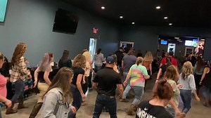 5.3K views · 139 reactions | Another oldie but goodie from our I Love the 90’s night! Baby Likes To Rock It! Music is by The Tractors (same name). https://www.copperknob.co.uk/stepsheets/77570/baby-likes-to-rock-it | Crew Country Line Dancing | Facebook