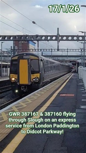GWR 387's at speed through Slough! #trainspotting #gwr #class387
