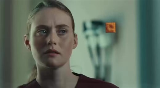 🚨Cheez-It just dropped one of the most unsettling commercials I’ve seen in a while.And with all the talk around the Epstein files and babies tasting like cheese…You’re telling me the timing of this is just… random?Yeah, no. This doesn’t feel accidental.