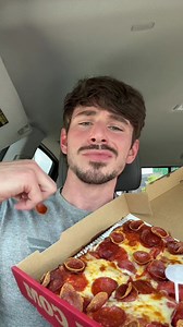 Jet’s Pizza Review #jetspizza #pizzareview #foodreview #mukbang #foodshow | Nik Metcalf Food Reviews