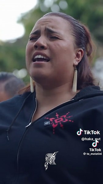 Te Kuru Marutea People’s Choice Award Winners Te Matatini 2025 Kohine Ponika ‘Aku mahi’ Memorial Trophy #tematatini2025 #kapahaka #hakanut #soloist #tekahuimaunga #haka