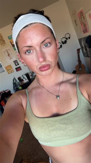 Proteinprincess (@kate_tomkat)’s videos with Kiss - Prince & Prince and The Revolution