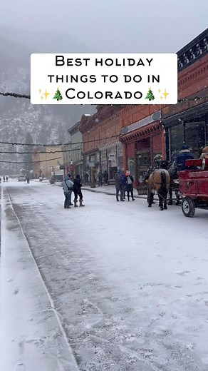📍Georgetown Christmas Market has you walking in a winter wonderland! ❄️🎄😍 Shop local Colorado gifts this holiday season. This charming market is only the first two weekends of December so make sure you mark it on your calendar! ❄️🏔️🎅🏼Comment below your favorite Colorado holiday market! ✨#colorado #coloradoholiday #coloradolife #thingstododenver #georgetowncolorado #coloradochristmas #coloradobucketlist #holidaymarket #denverfoodie #coloradocheck | Emily Buchtel