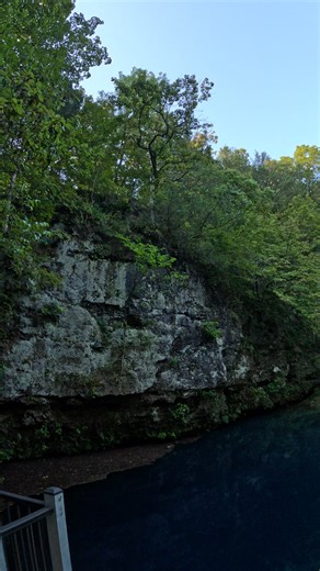 This is Blue Spring near Ellington, Mo. This spring flows into the Current River. It is the 6th largest spring in the state and was listed as the deepest spring. | Show Me Creeks