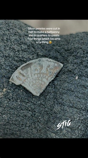 #metaldetecting #follow #onthefarm #detecting #searching #history #metaldetectingfinds #followme #medieval #stigthedig #what #when #why #fyp