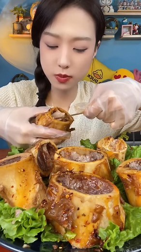 Delicious ASMR eating💕 #yummy #asmr #asmrsounds #satisfyingvideo #mukbang #reels #food #eating | Asian street food
